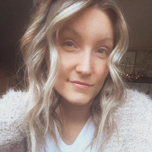 Meet your Posher, Courtney